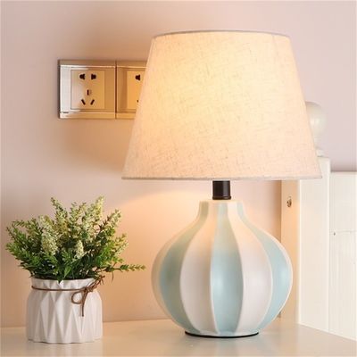 Ceramic Table Lamps Pineapple Desk Luxury Modern Contemporary pineapple table lamp(WH-MTB-68)